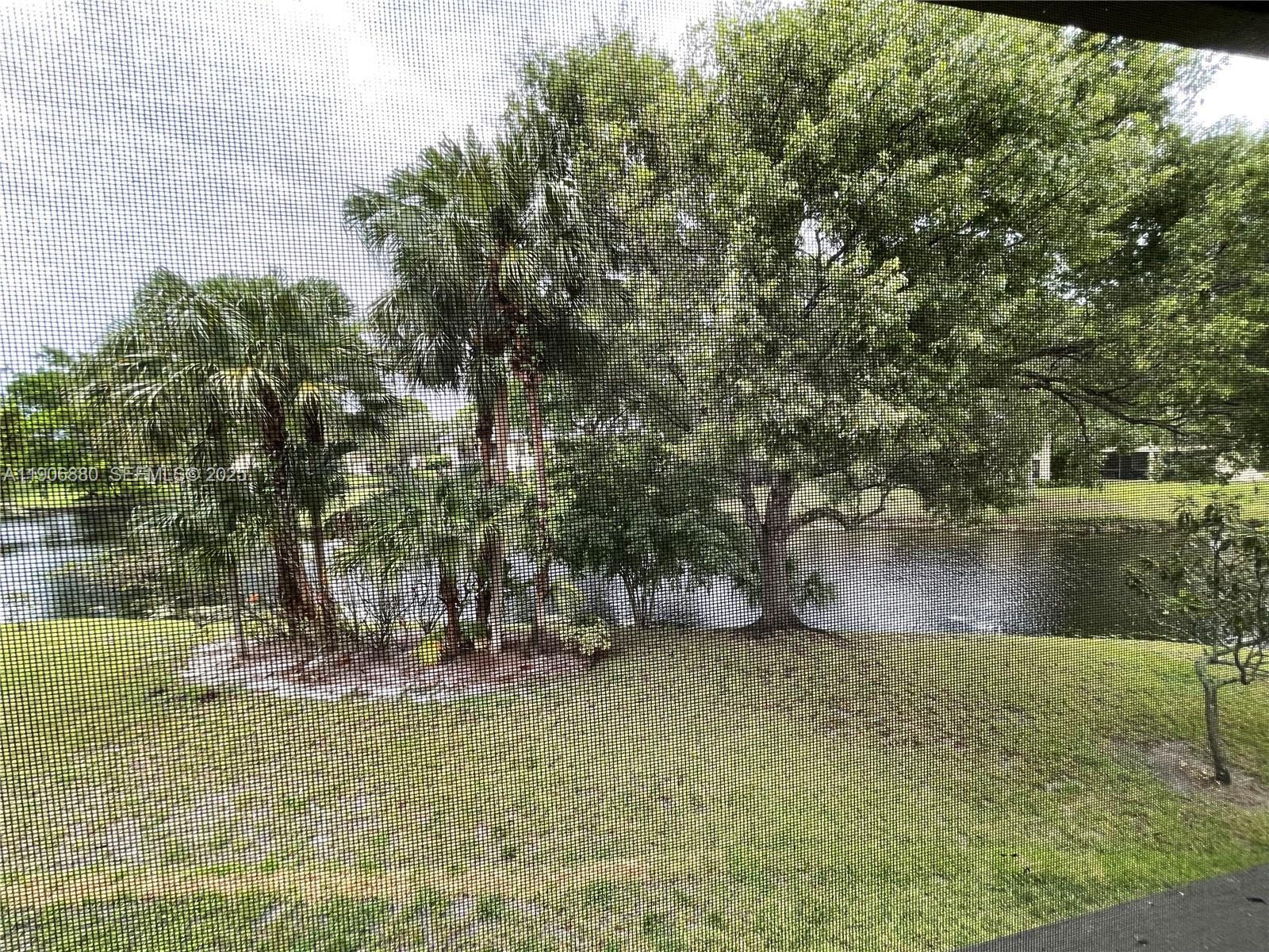 POND APPLE PLACE IV-B CON - Residential