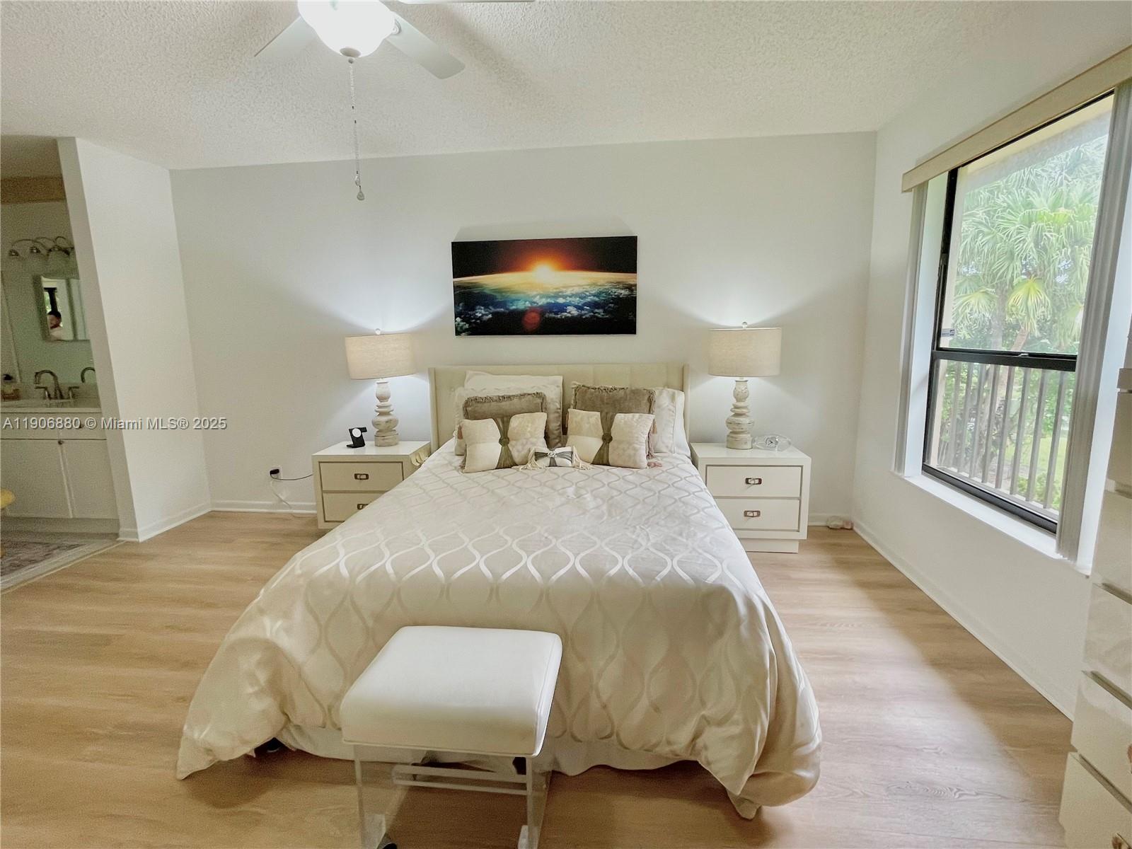 POND APPLE PLACE IV-B CON - Residential