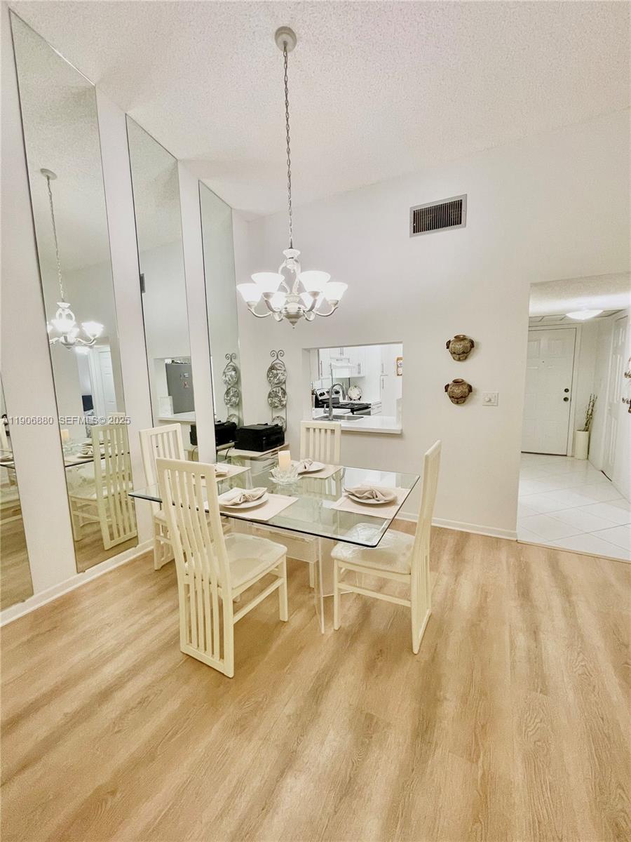 POND APPLE PLACE IV-B CON - Residential