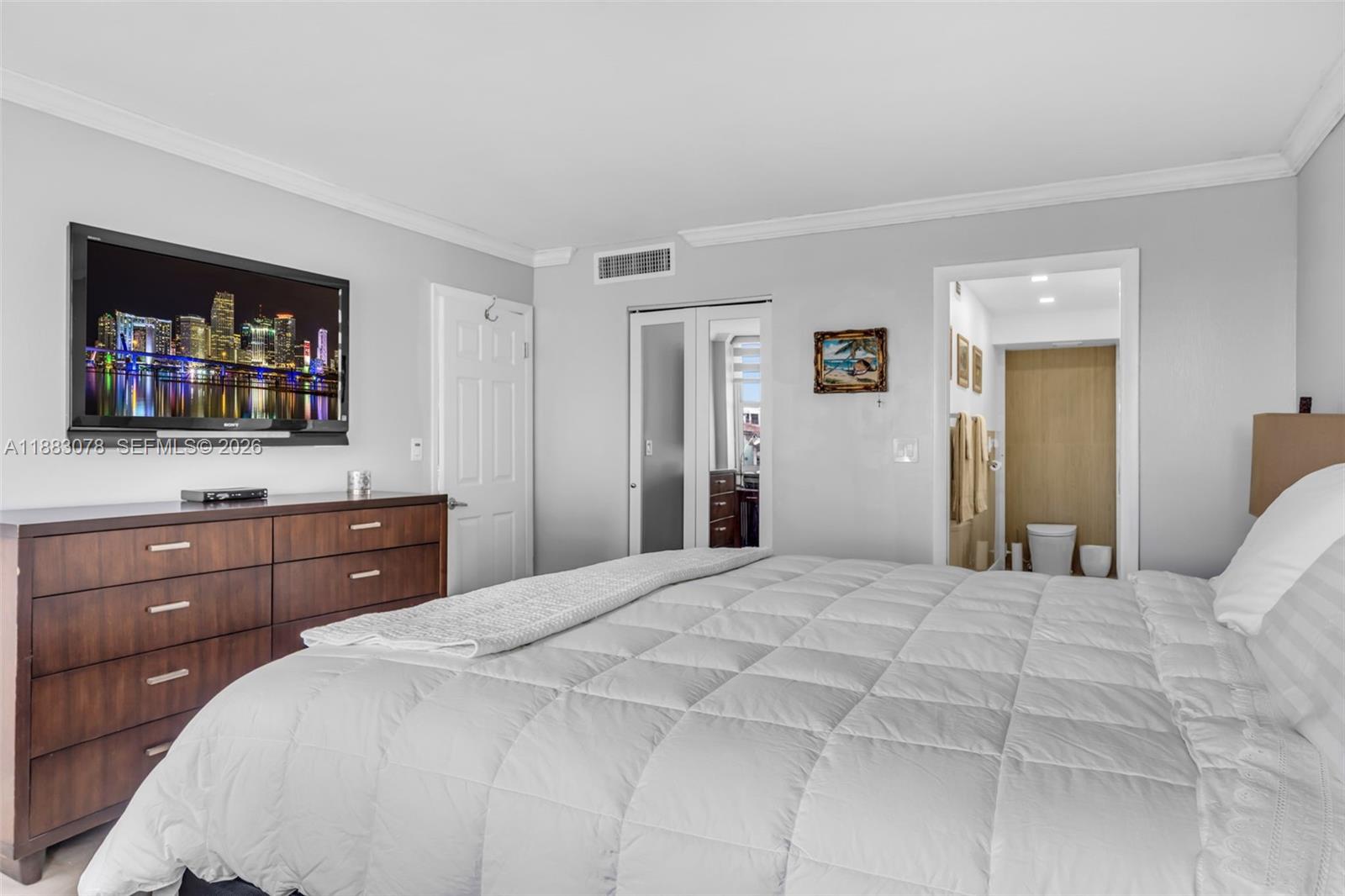 5838 CONDOMINIUM REGENCY T - Residential