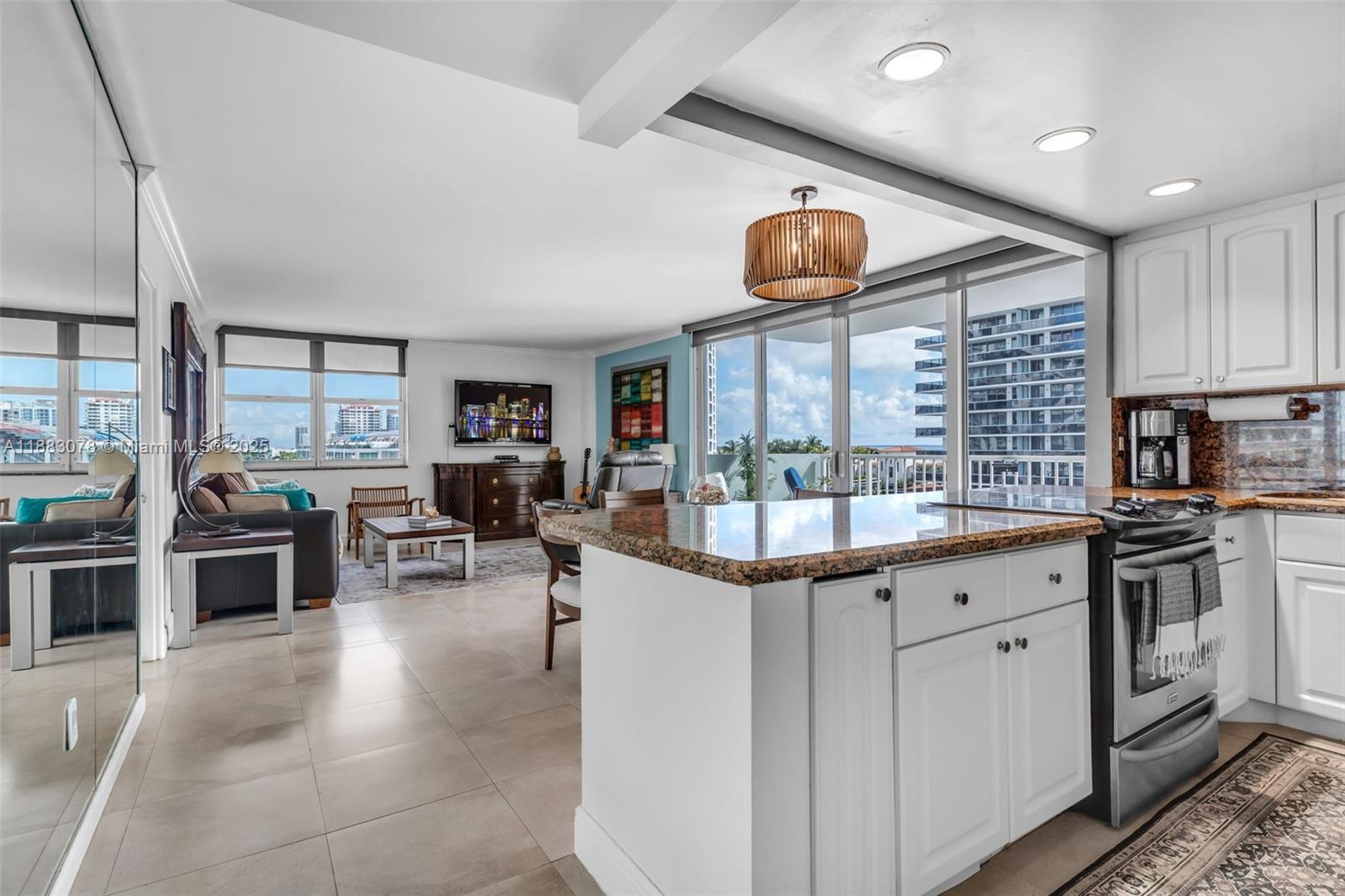 5838 Collins Ave 6H