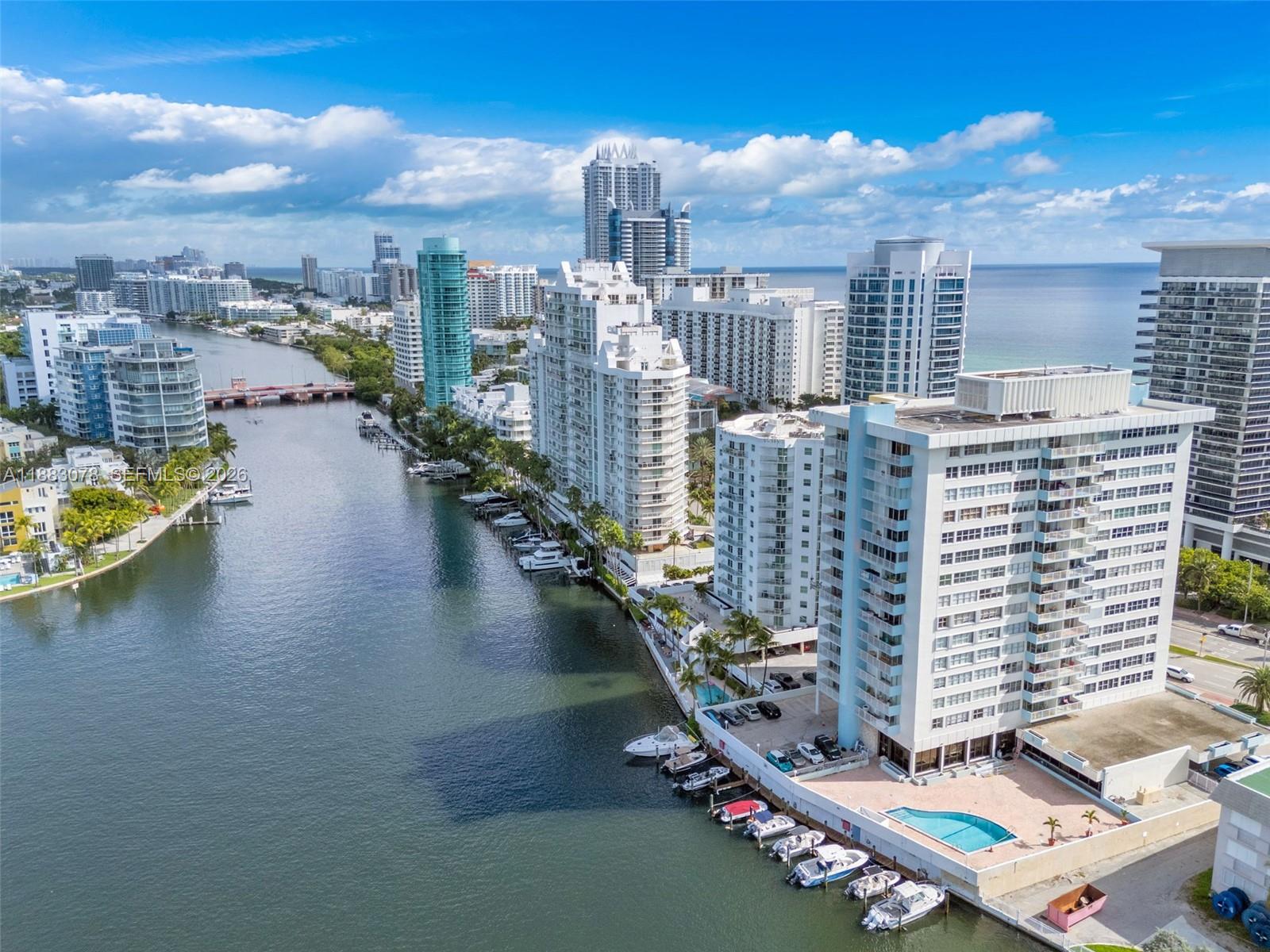 5838 CONDOMINIUM REGENCY T - Residential