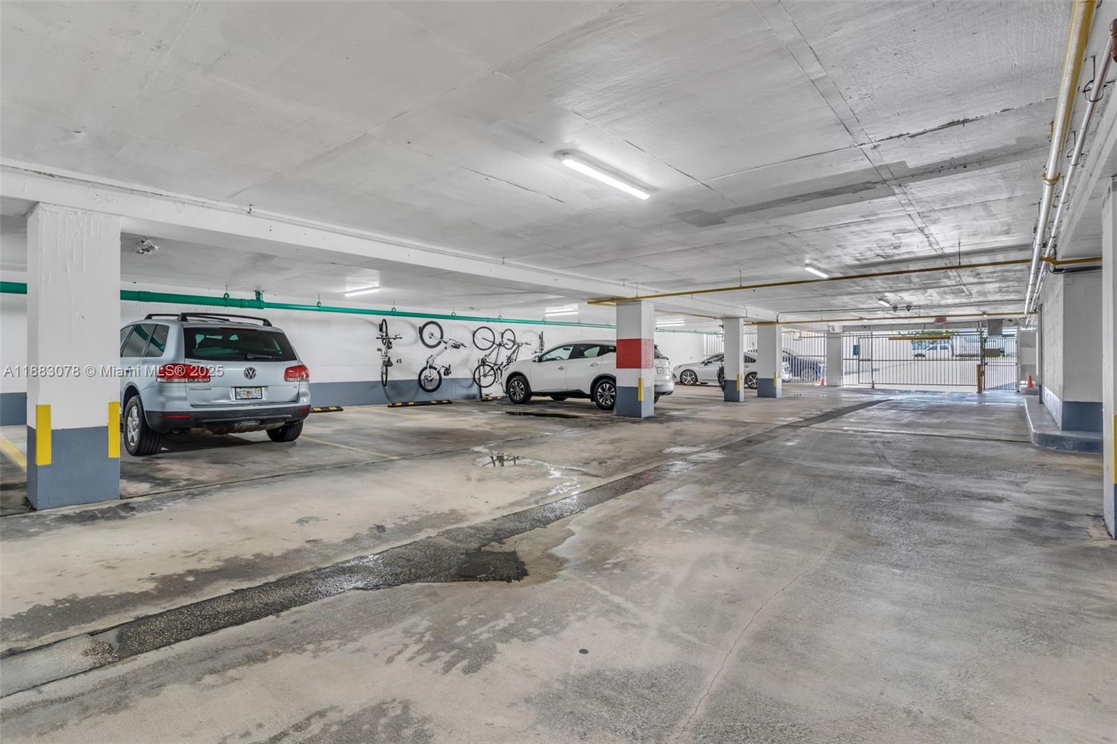 5838 CONDOMINIUM REGENCY T - Residential