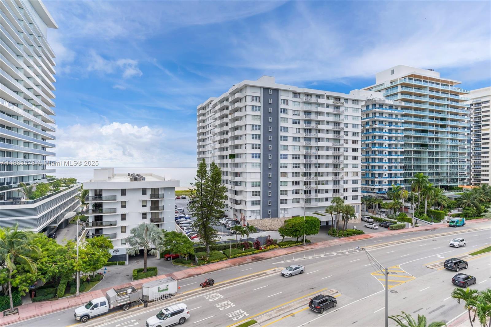 5838 CONDOMINIUM REGENCY T - Residential