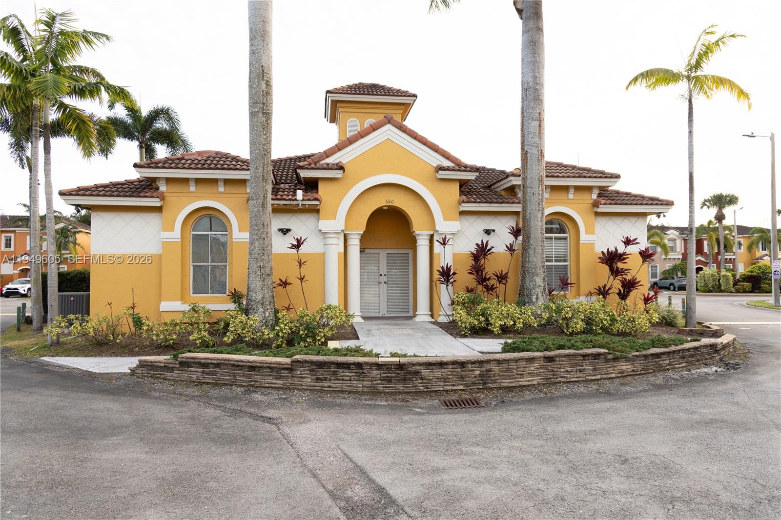 CASA DEL SUR - Residential