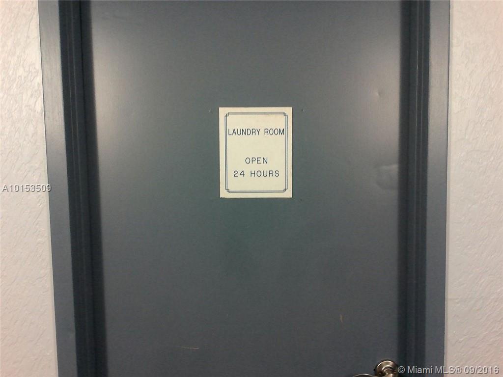 SAILBOAT CAY - Residential Lease