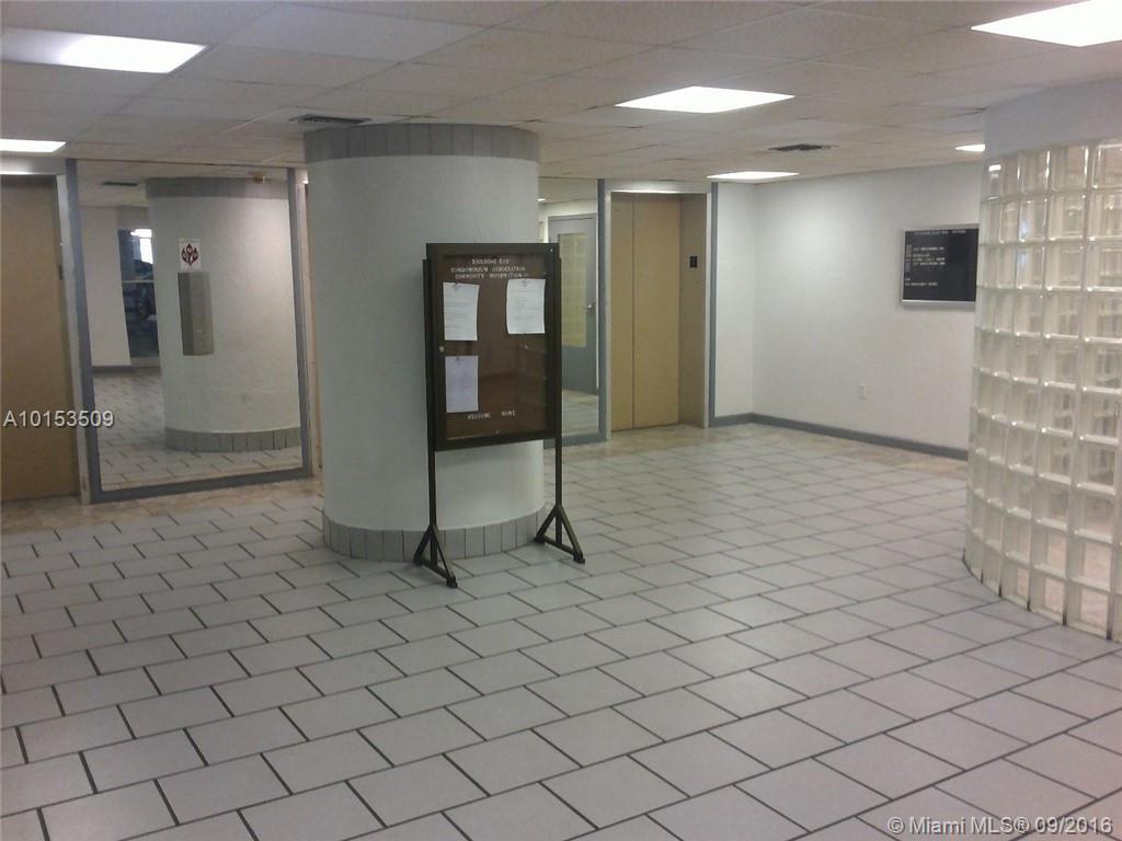 SAILBOAT CAY - Residential Lease