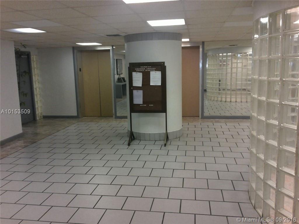 SAILBOAT CAY - Residential Lease