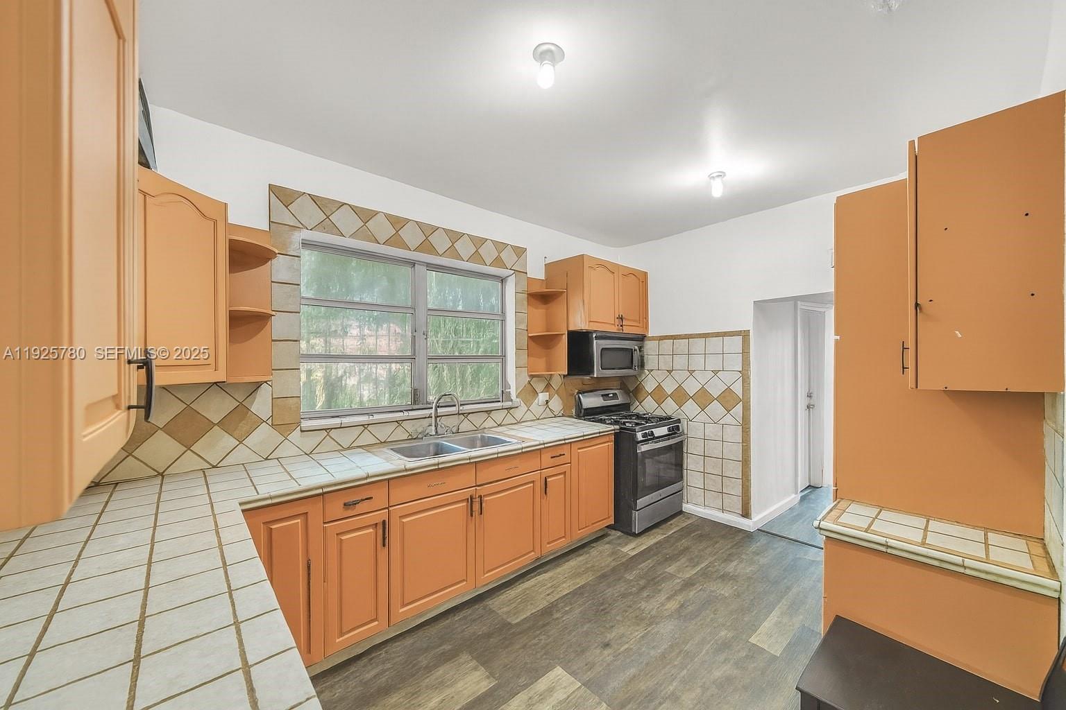 MULBERRY PARK - Residential