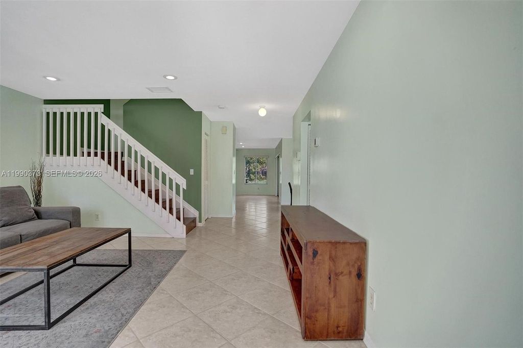 Photo of 1726 SW 110th Ter, Davie, FL 33324 (MLS # A11990373)