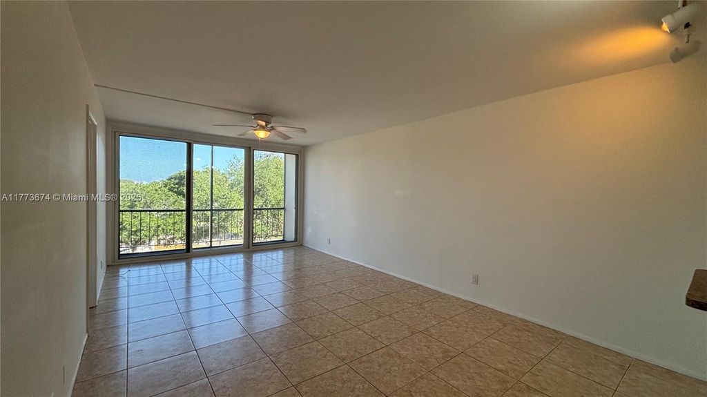 Photo of 4501 NE 21st Ave #307, Fort Lauderdale, FL 33308 (MLS # A11773674)