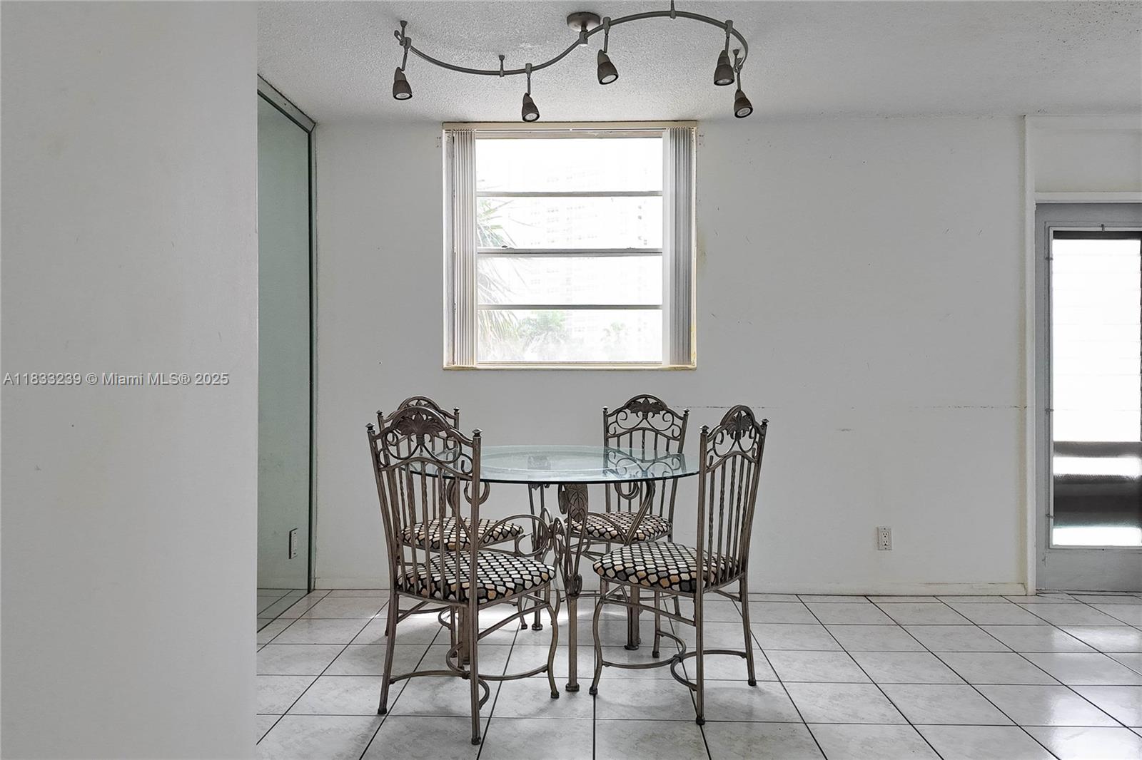 1913 S Ocean Dr 304
