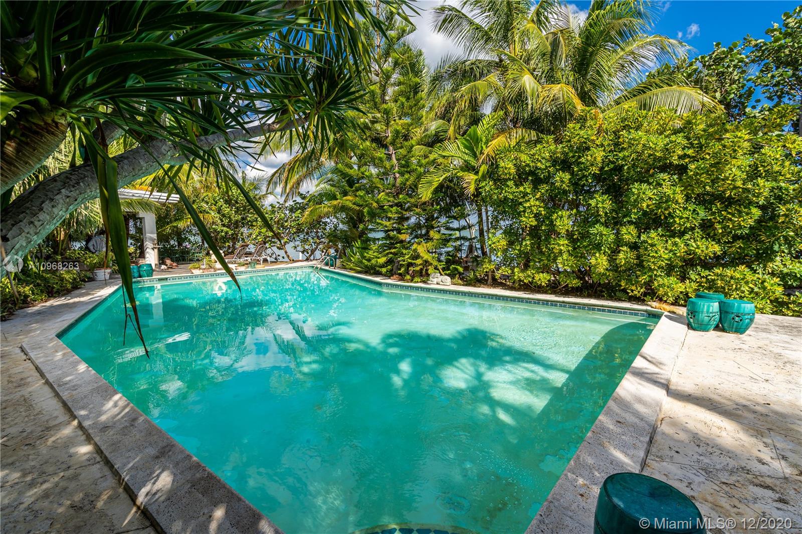 BISCAYNE ISL - Residential