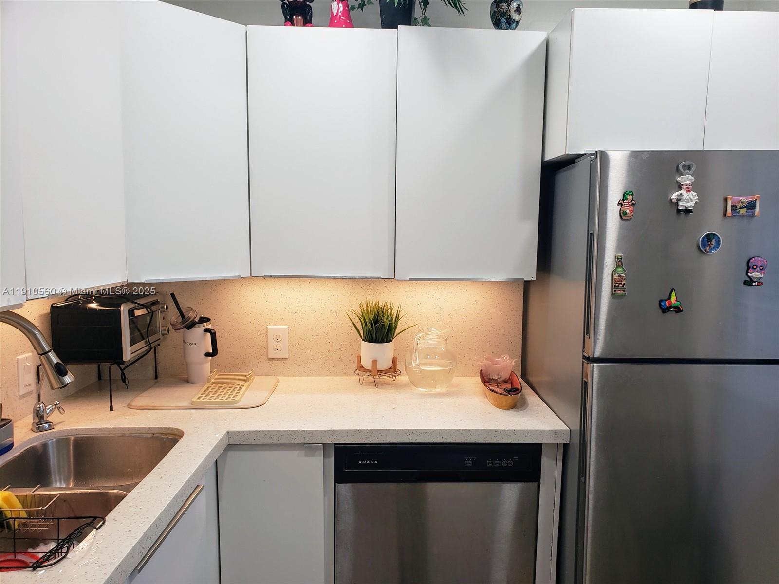 BRAVURA II CONDO - Residential Lease