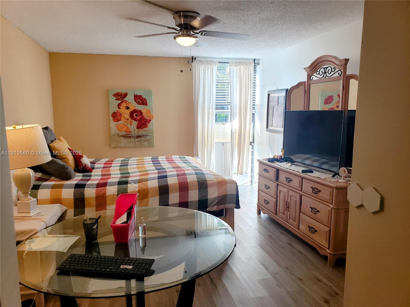 BRAVURA II CONDO - Residential Lease