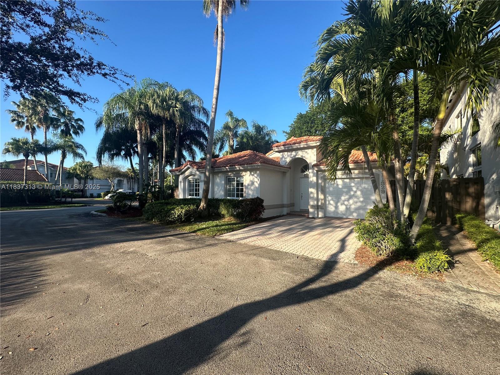 11329 NW 59th Ter
