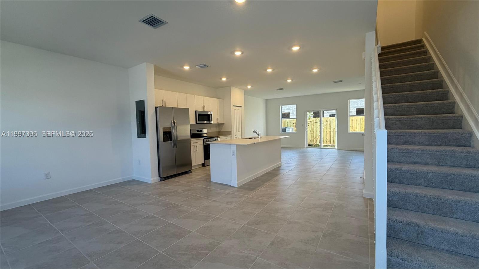 Le Jardine - Residential Lease