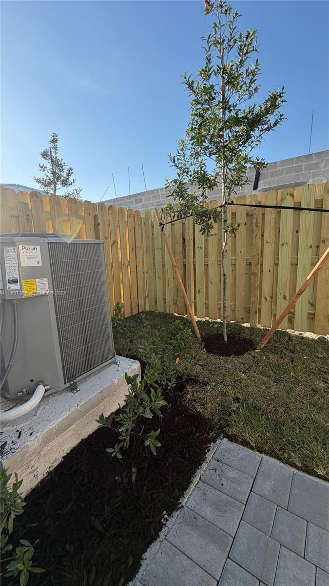 Le Jardine - Residential Lease