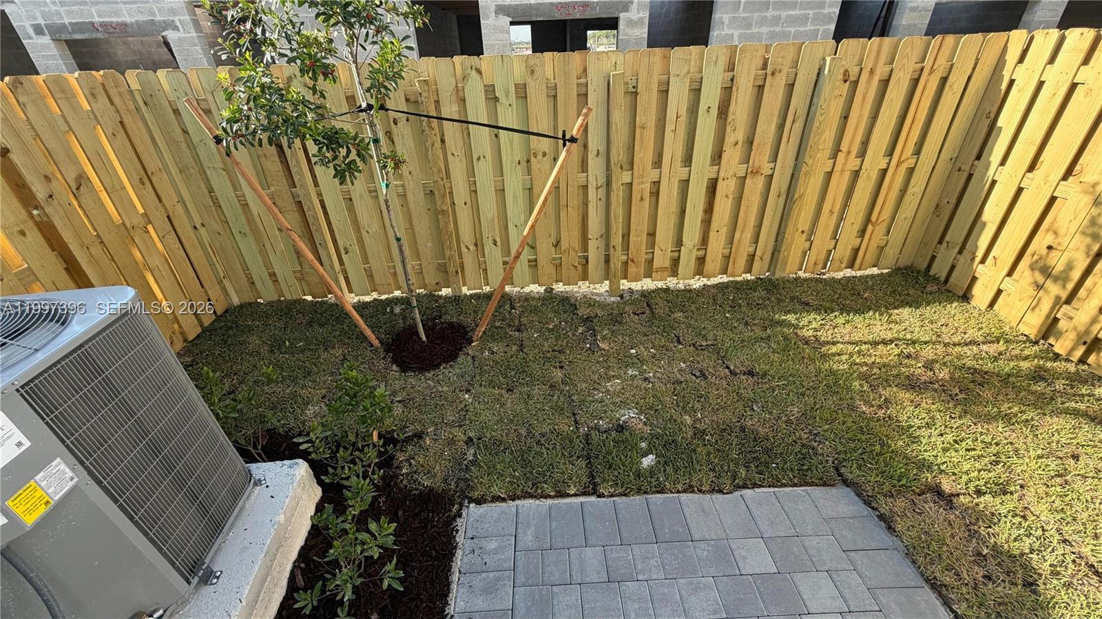 Le Jardine - Residential Lease