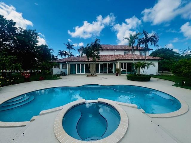 MILLER DRIVE ESTATES - Residential