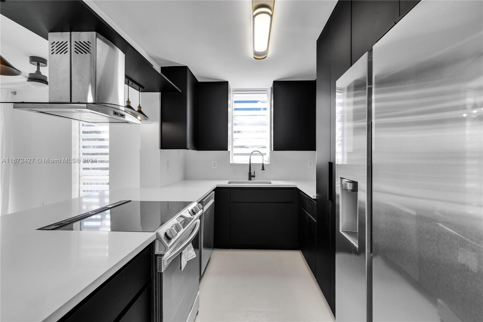 DOMINO TWO CONDO - Residential