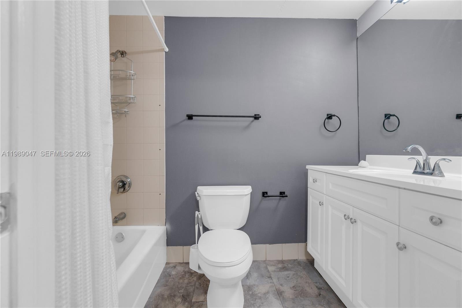 FORTUNE HOUSE CONDO - Residential Lease