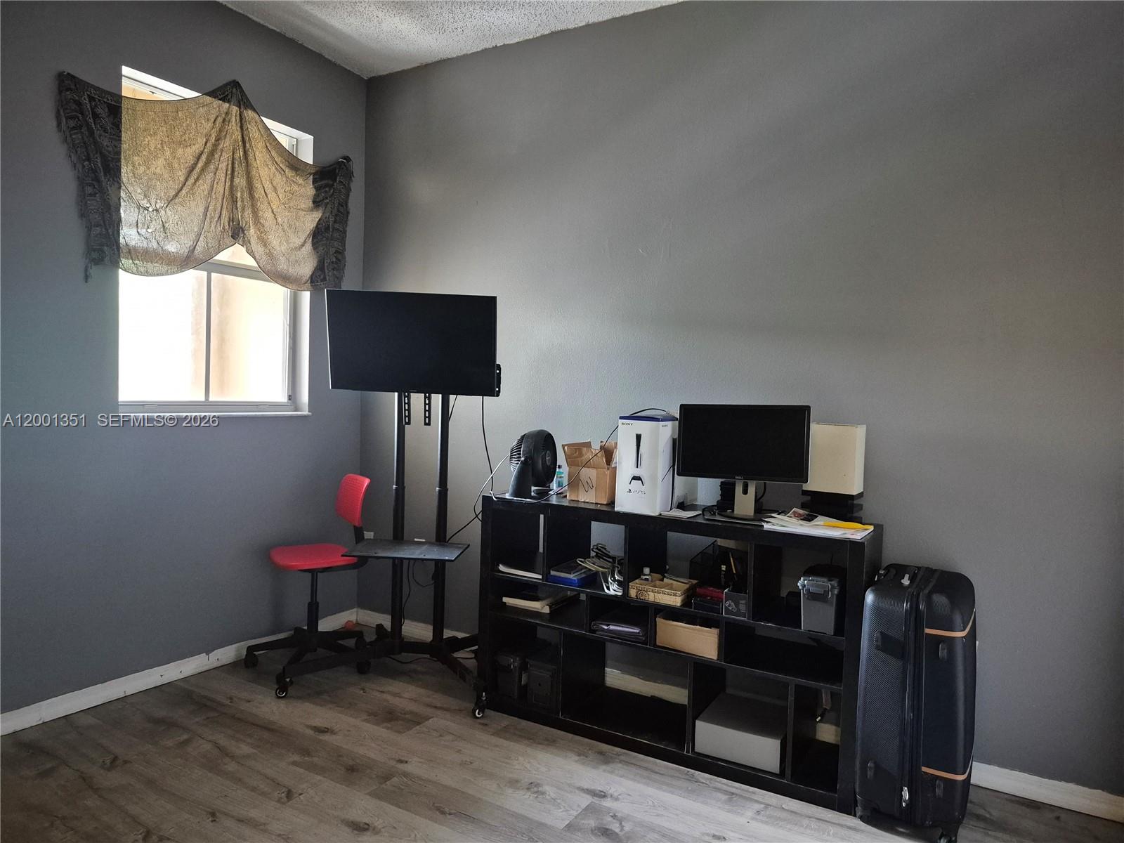 MARBELLA BAY - Residential