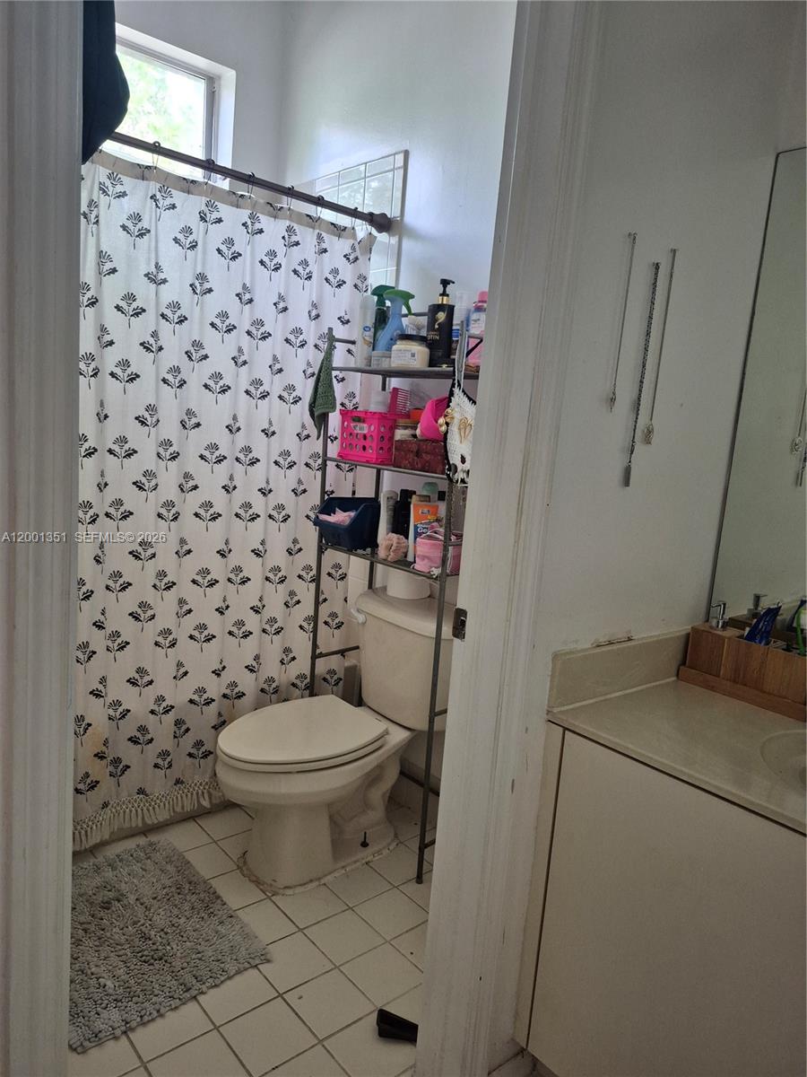 MARBELLA BAY - Residential