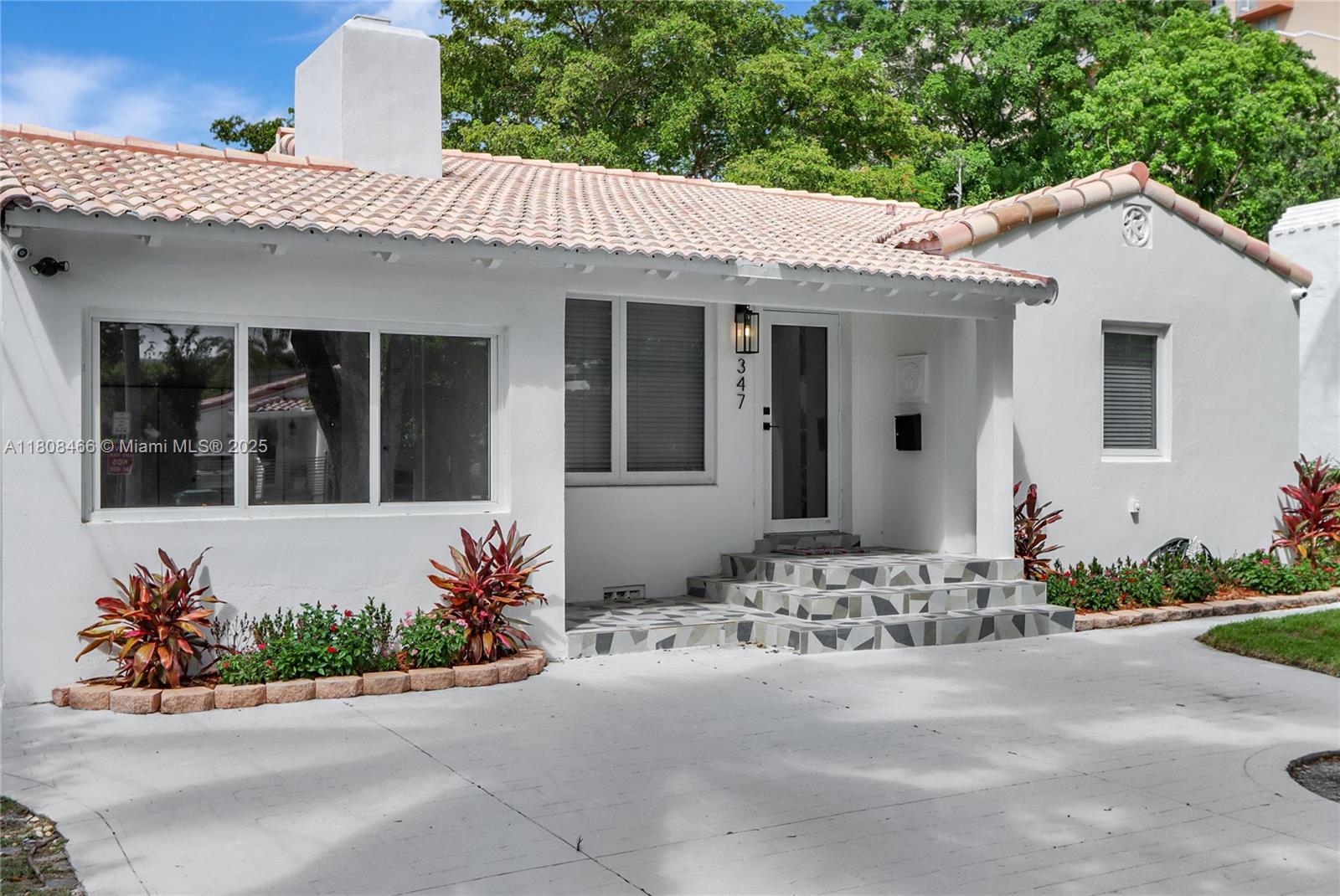 Rental Property at 347 Sw 31st Rd, Miami, Broward County, Florida - Bedrooms: 3 
Bathrooms: 2  - $4,700 MO.