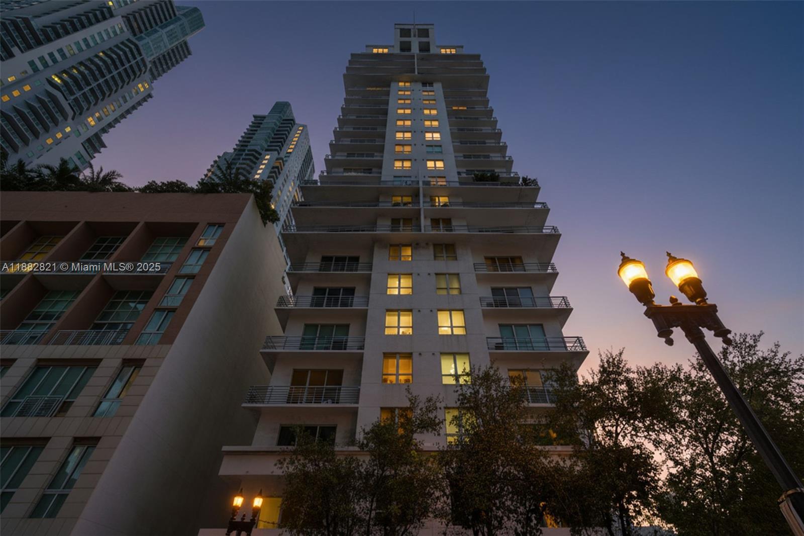 THE LOFT DOWNTOWN CONDO - Residential