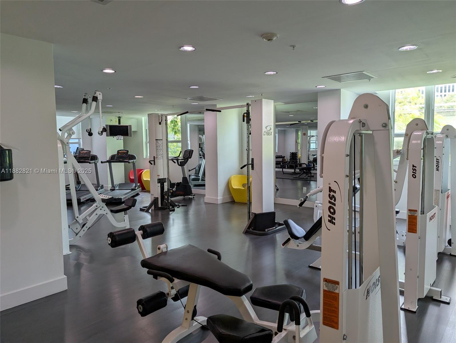 THE LOFT DOWNTOWN CONDO - Residential