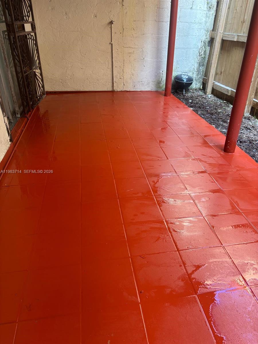 WESTLAND MANORS EAST COND - Residential Lease