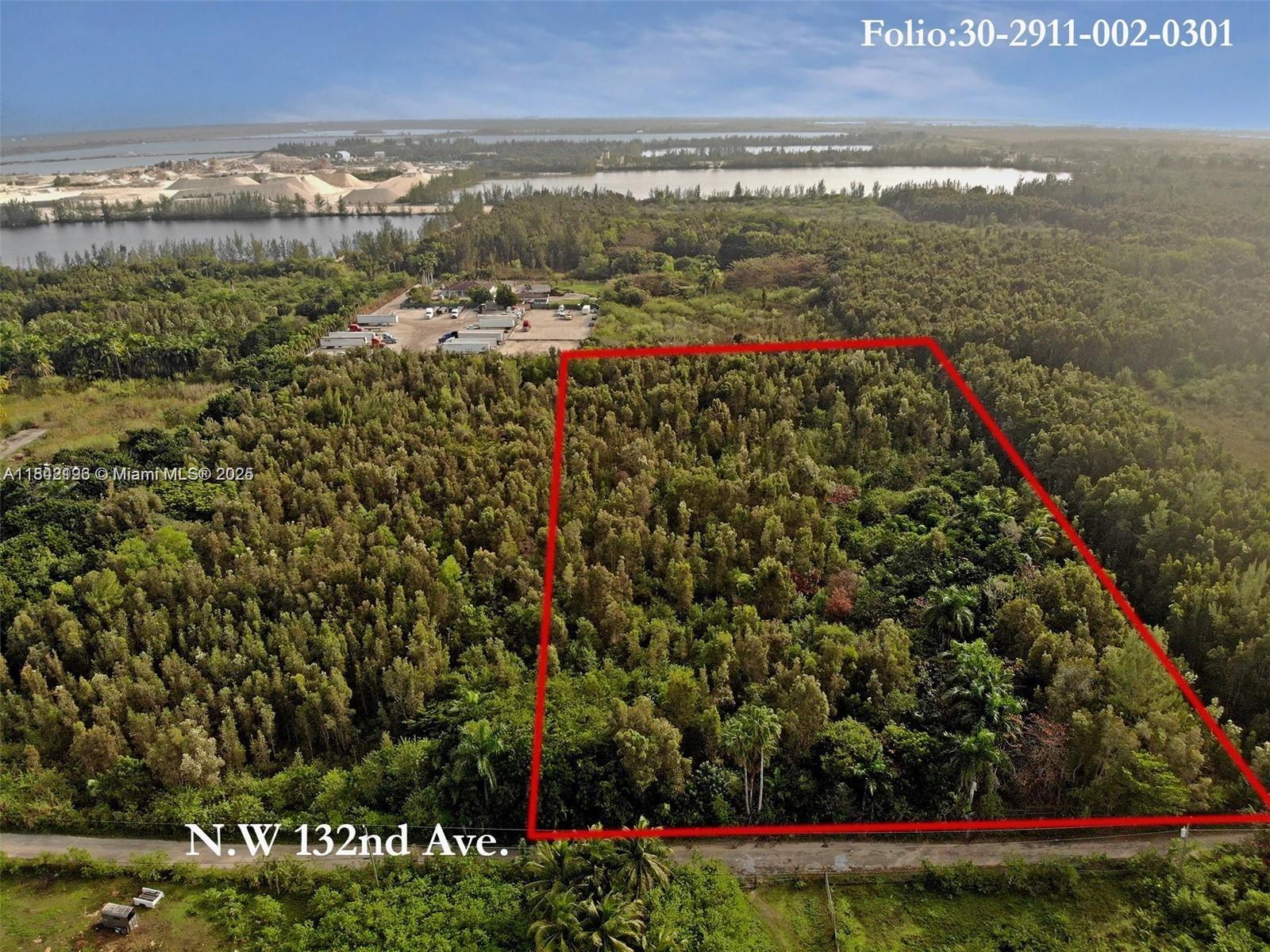 FLORIDA FRUIT LAND COMPAN - Land
