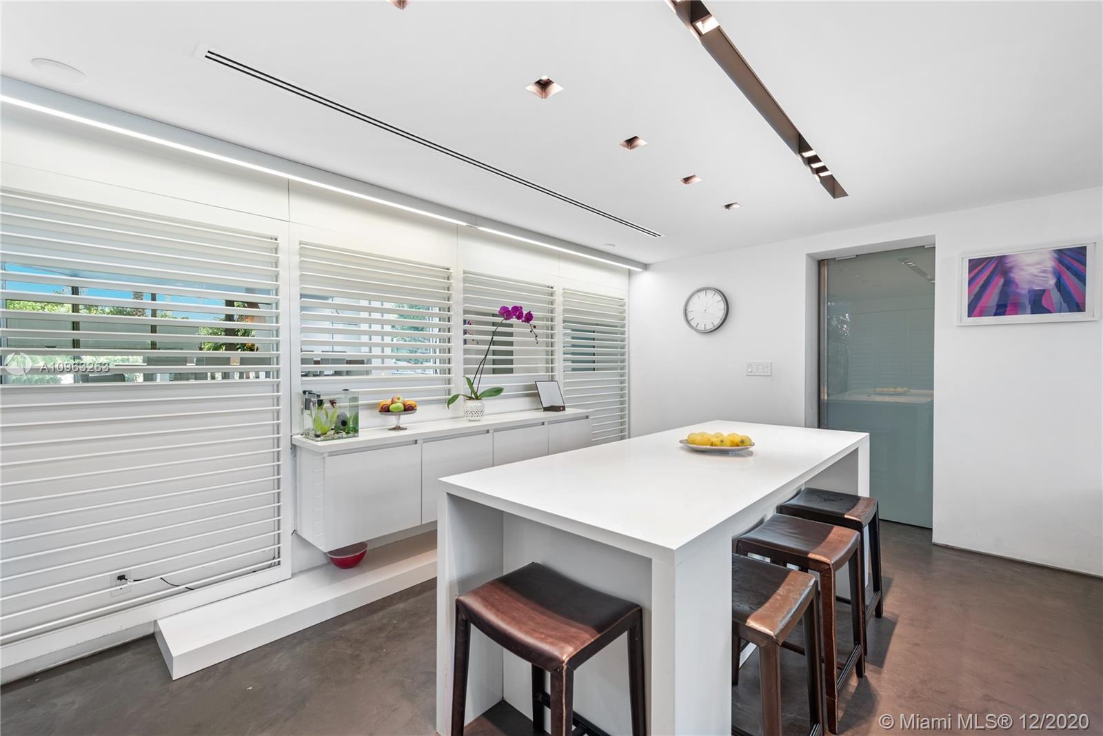 CAPE FLORIDA SUB SEC 3 - Residential