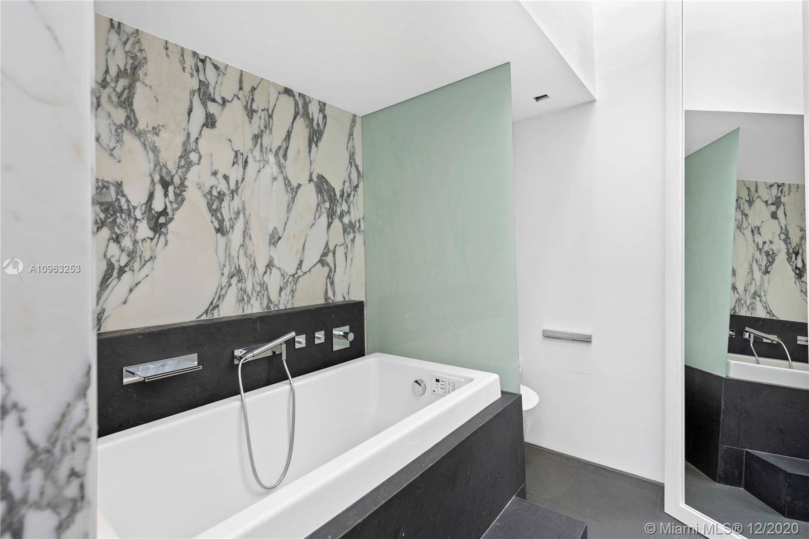 CAPE FLORIDA SUB SEC 3 - Residential