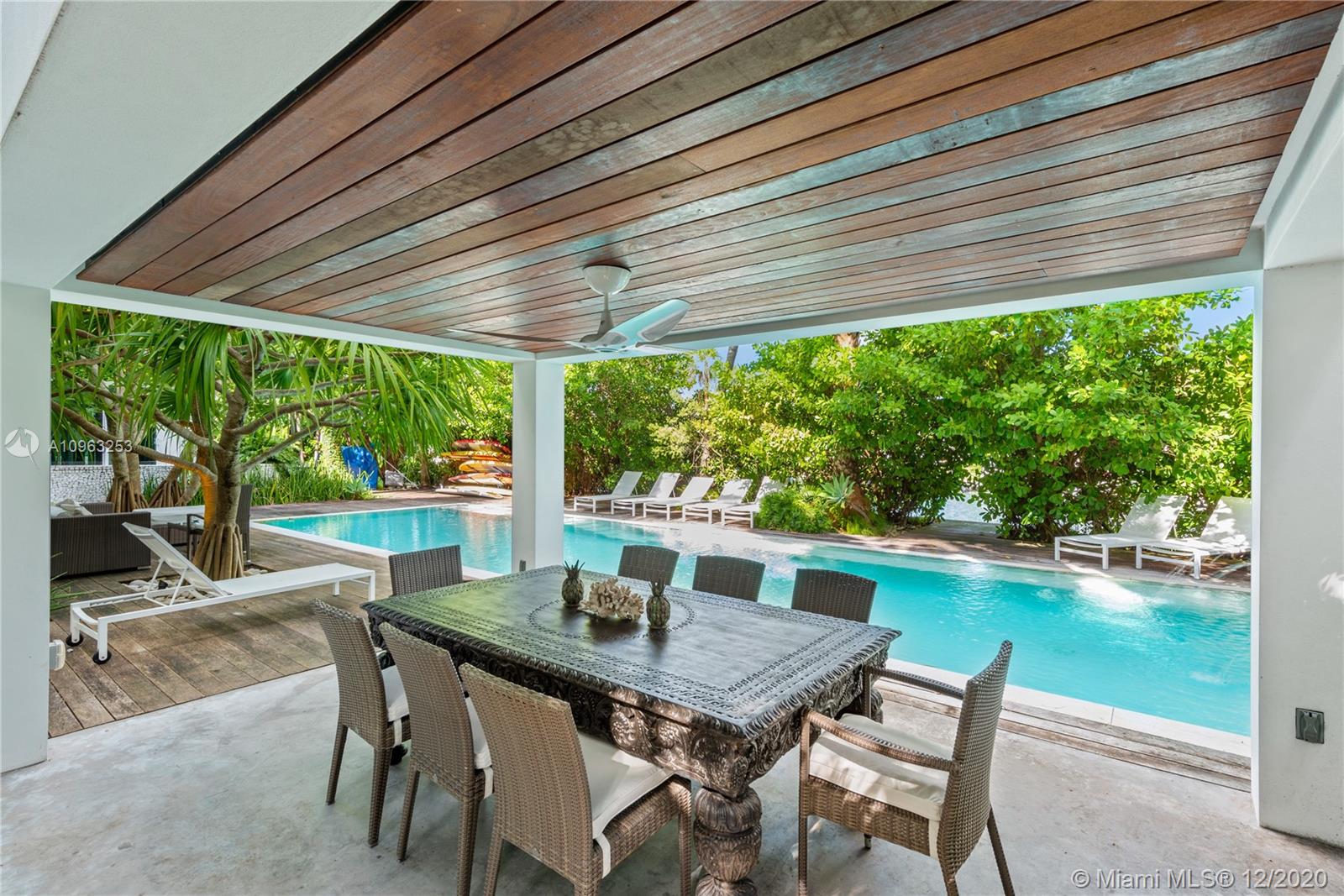 CAPE FLORIDA SUB SEC 3 - Residential