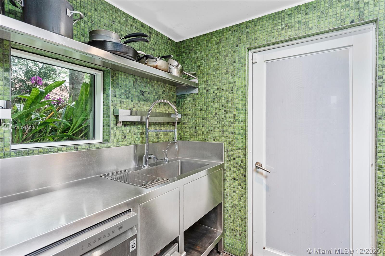 CAPE FLORIDA SUB SEC 3 - Residential