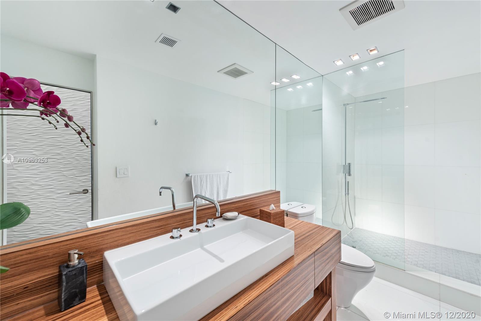 CAPE FLORIDA SUB SEC 3 - Residential