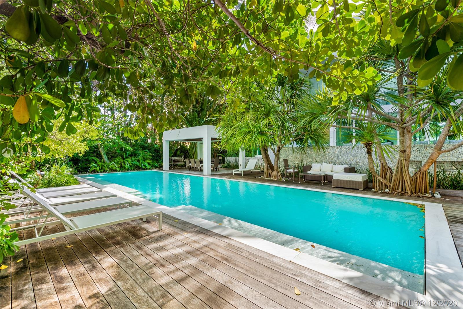 CAPE FLORIDA SUB SEC 3 - Residential