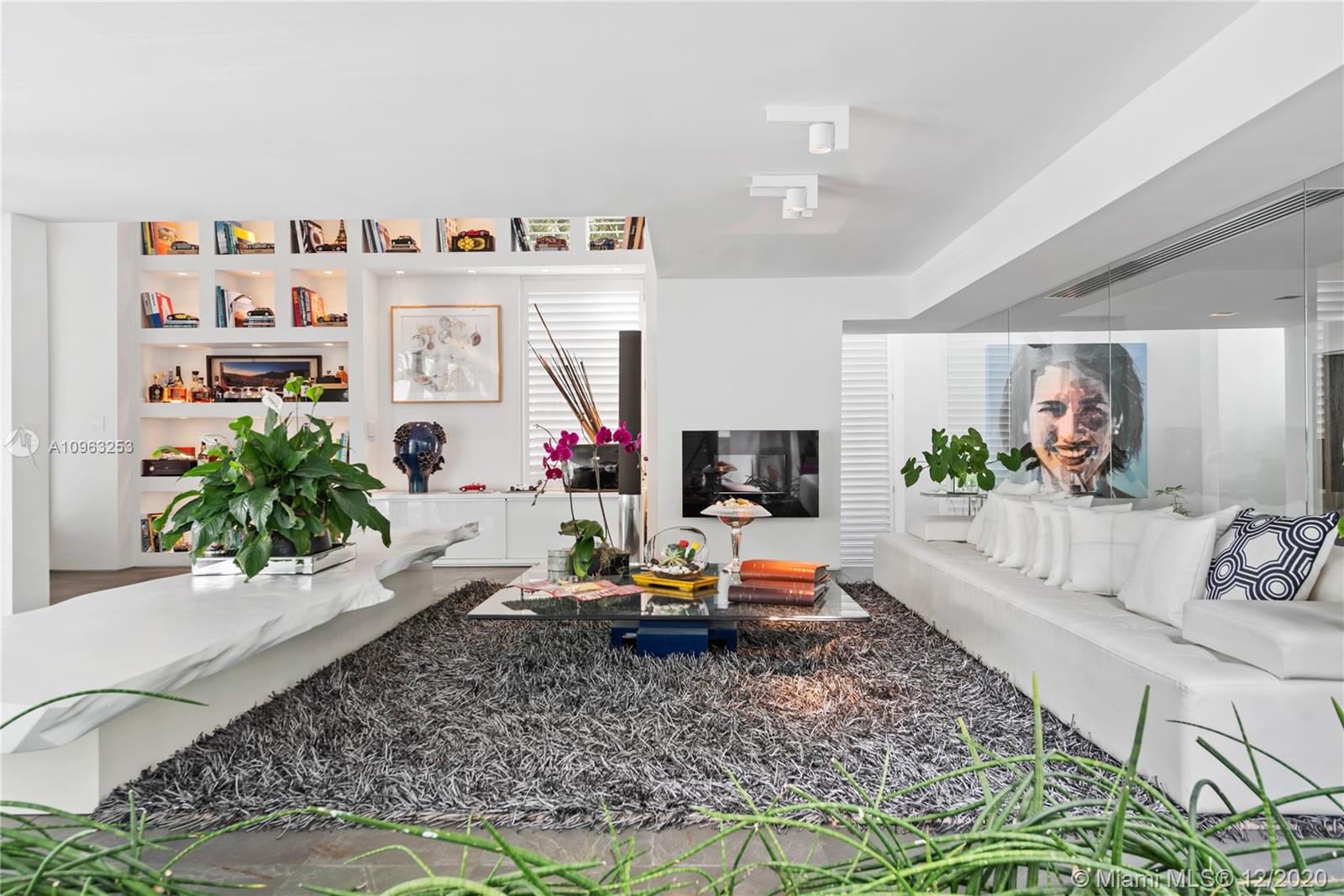 CAPE FLORIDA SUB SEC 3 - Residential