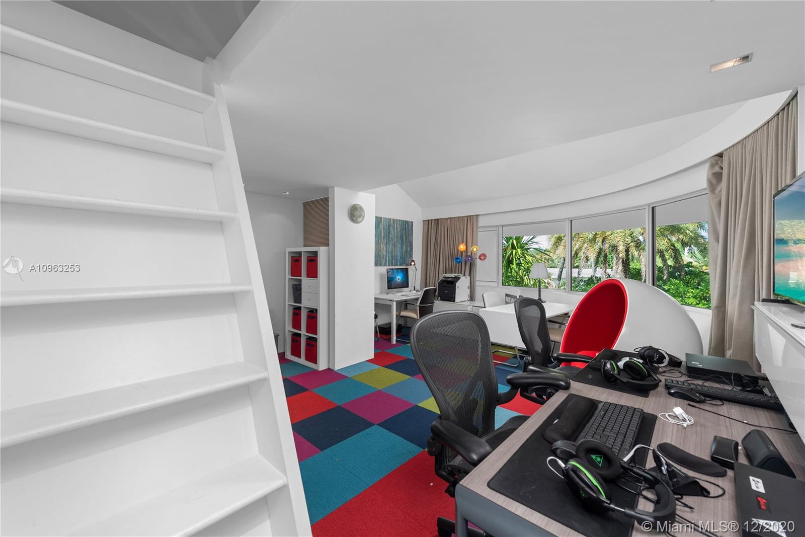 CAPE FLORIDA SUB SEC 3 - Residential