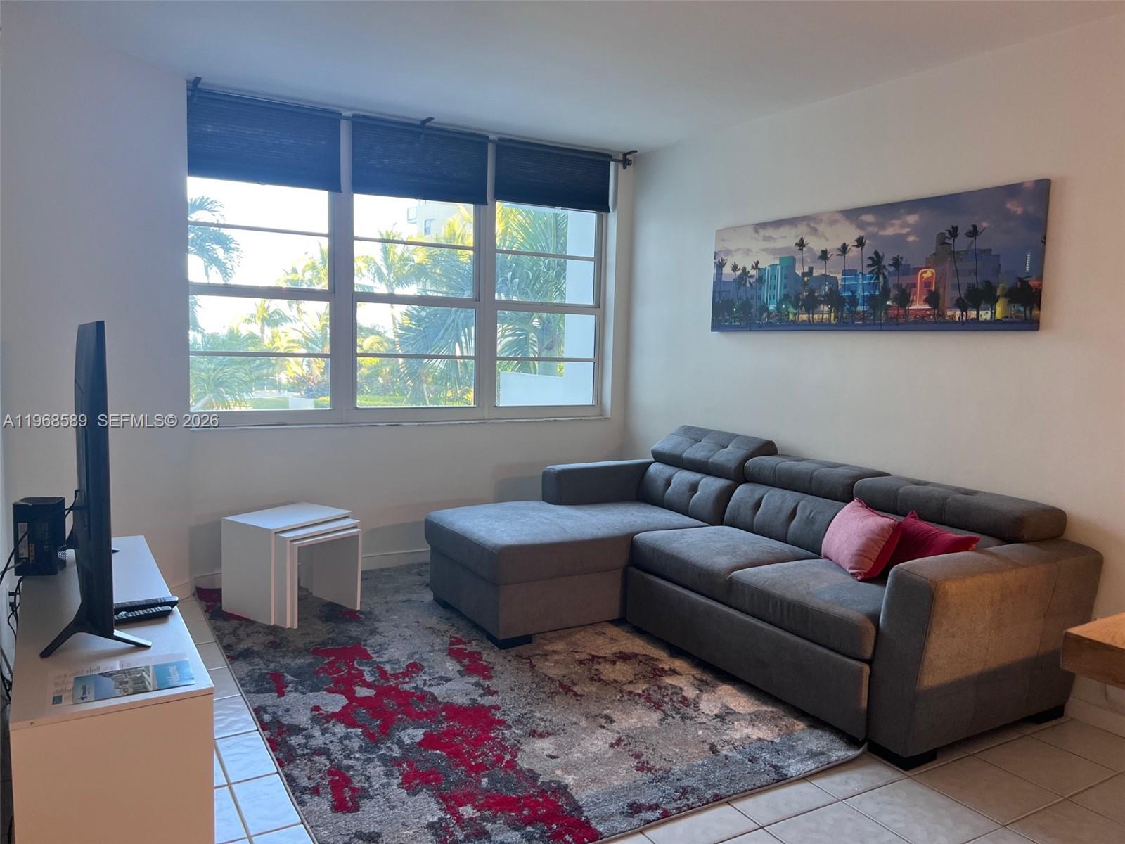 THE DECOPLAGE CONDO - Residential