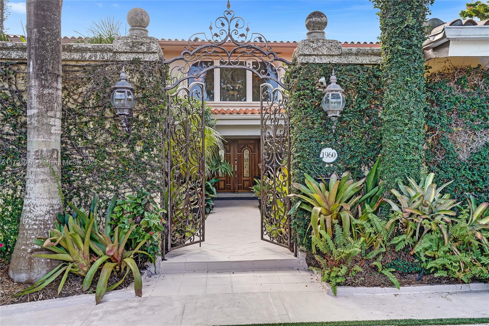 SAN SOUCI ESTATES - Residential