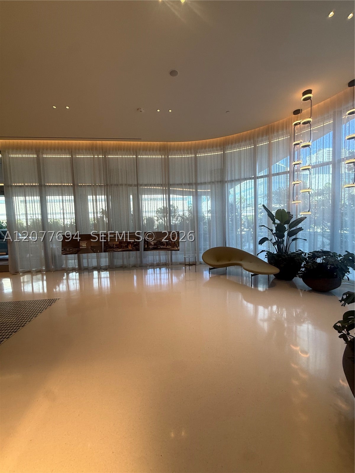 1400 Biscayne Blvd 209