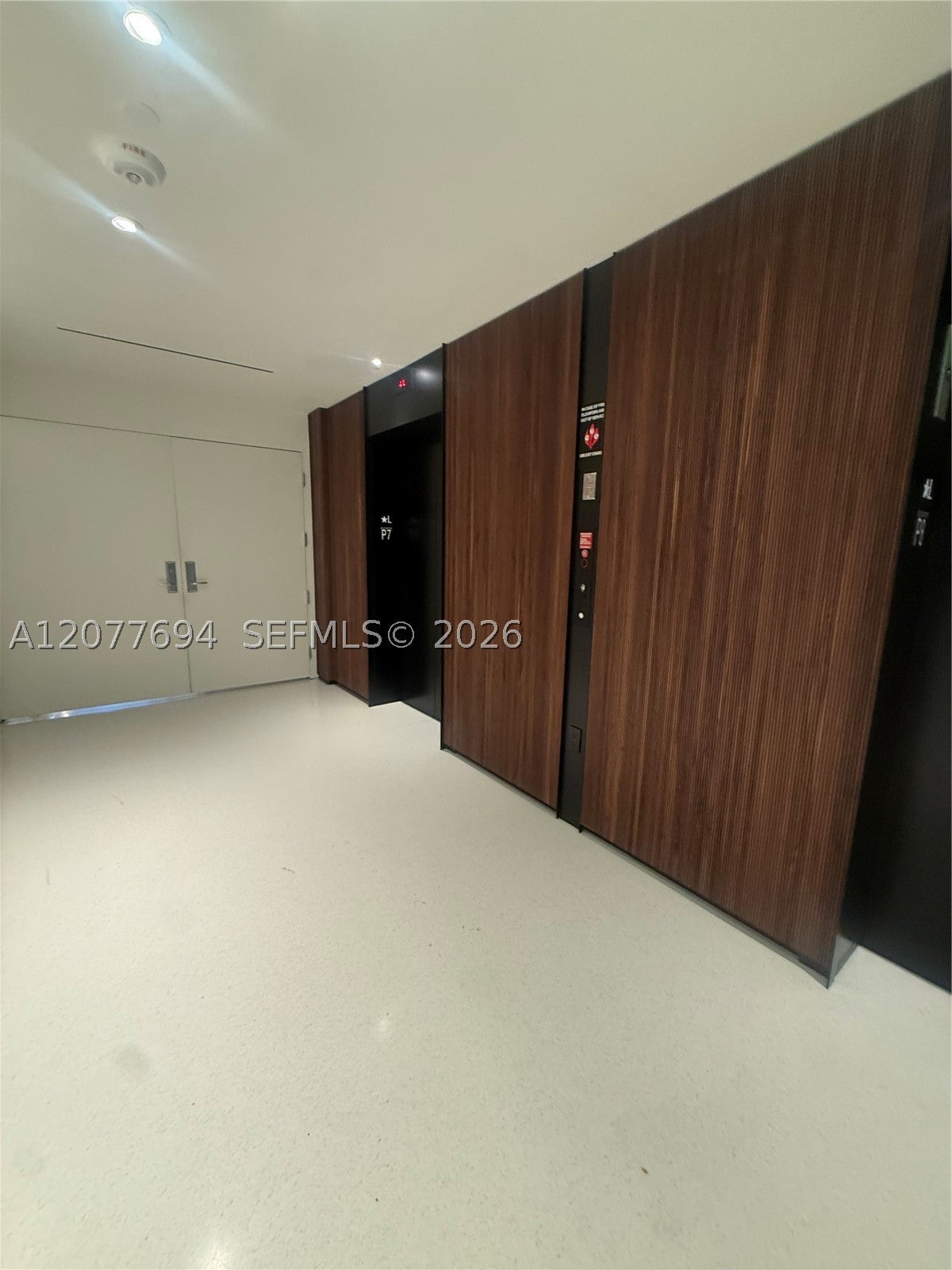 1400 Biscayne Blvd 209