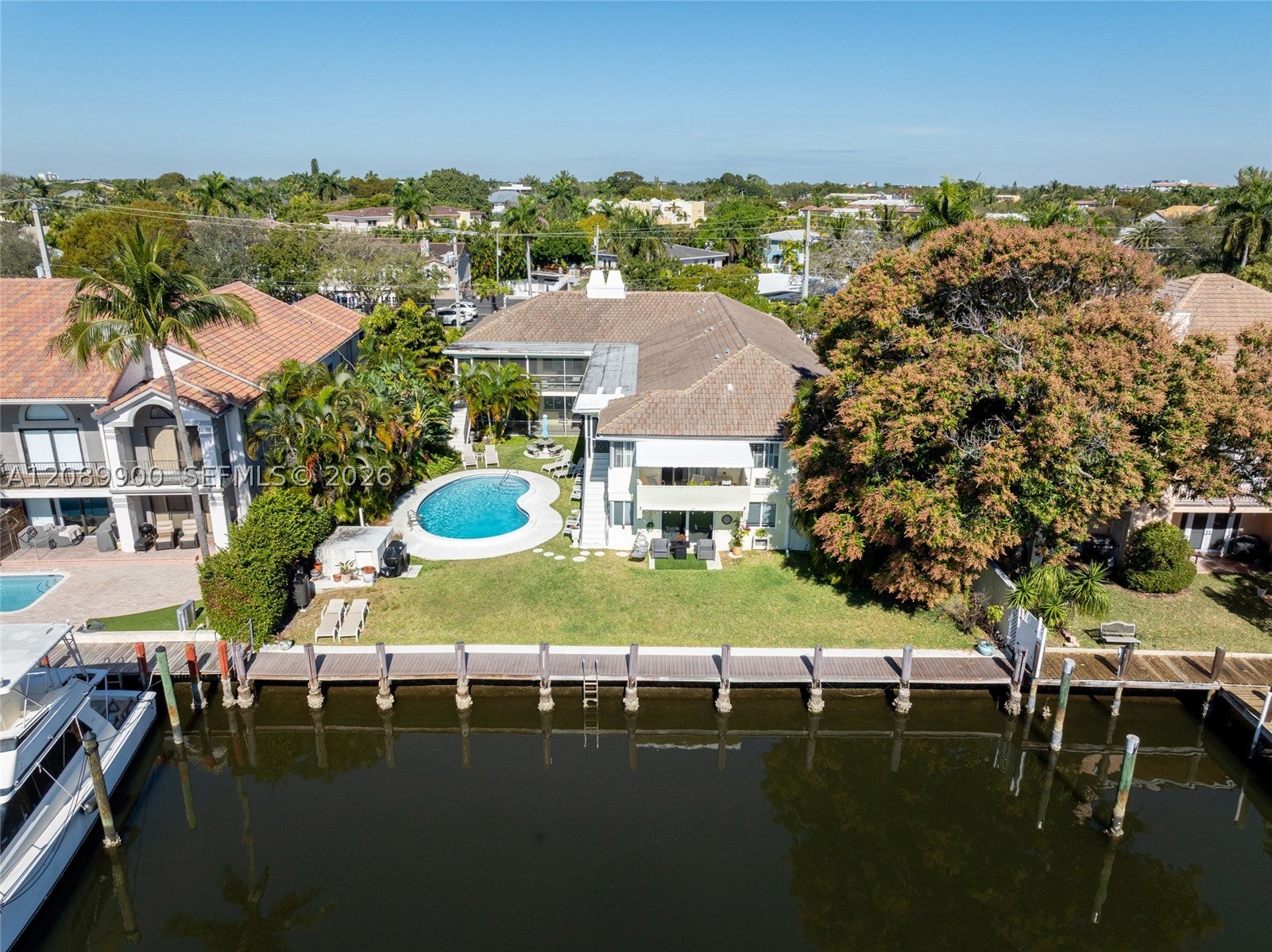 1308 Bayview Dr 2B