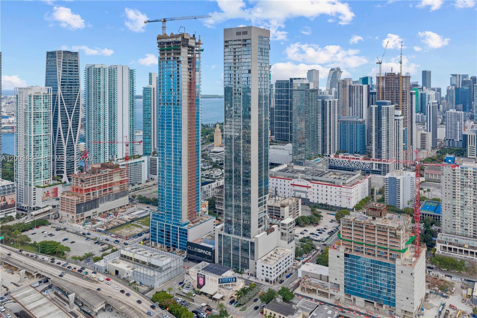 MIAMI NORTH - Residential