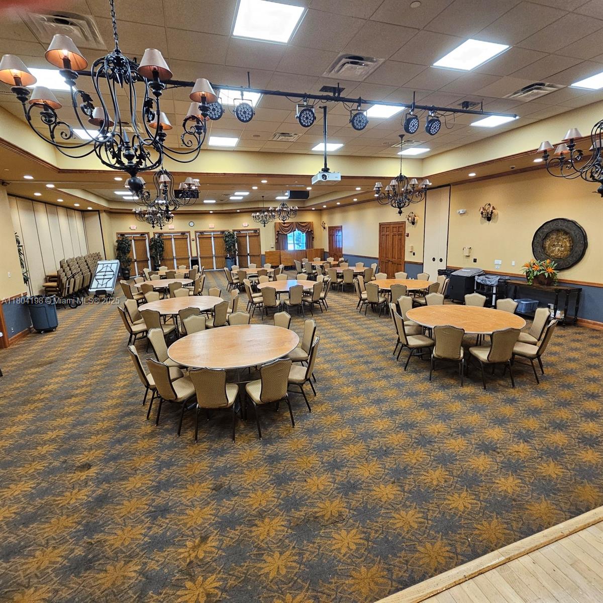 BAYWINDS POD H - Residential Lease