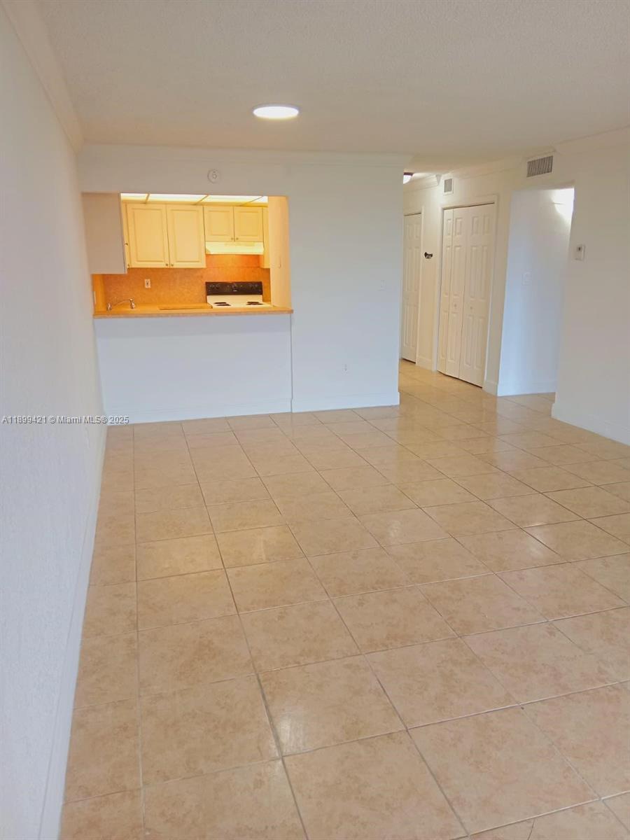6990 NW 186th St 4-504