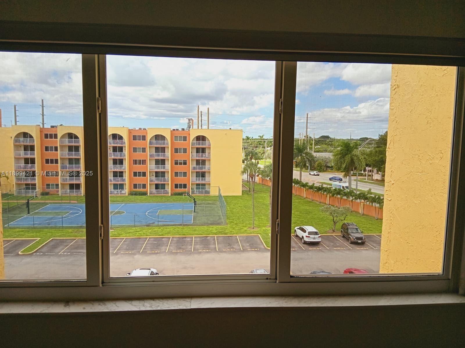 6990 NW 186th St 4-504